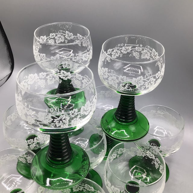 Vintage French Luminarc Emerald Green Beehive Stem Grape Etched Bowl