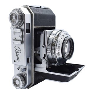 Mid-Century German Engineering Vintage Kodak Retina II Folding Rangefinder Camera For Sale