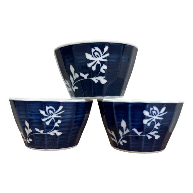 Vintage Porcelain Bowls, 1971, Set of 22 For Sale