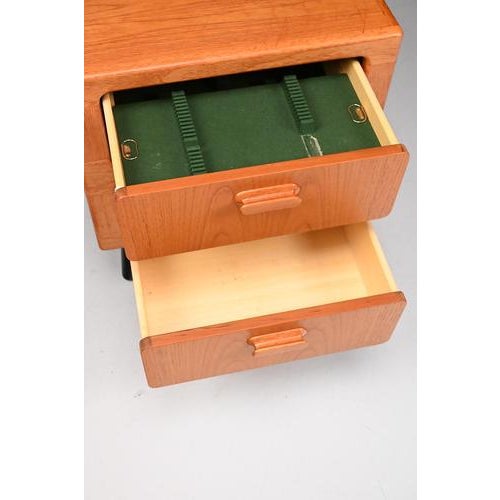 Vintage Drawer Cabinet by Silkeborg For Sale - Image 6 of 10