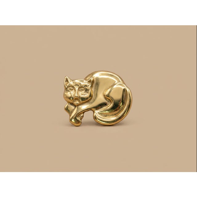 Mid-Century Modern Mid-Century 14k Curled Sleeping Cat Pendant For Sale - Image 3 of 7
