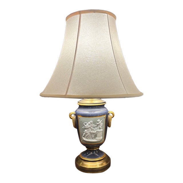1900s Victorian Pâte-Sur-Pâte Porcelain Table Lamp For Sale
