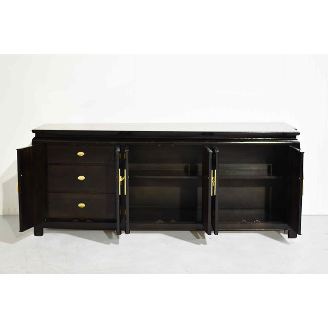 1970s Chin Hua Buffet Sideboard Raymond Sobota for Century Furniture For Sale - Image 10 of 12