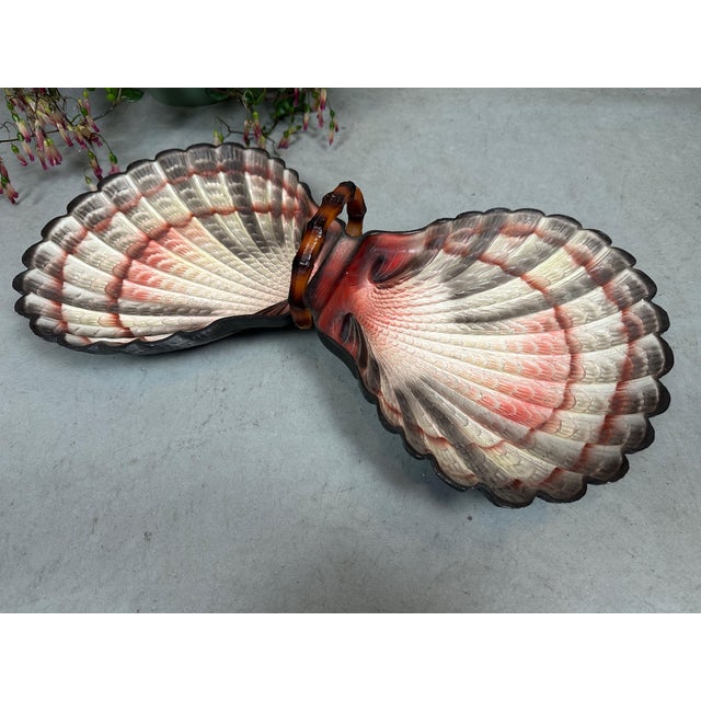 Plastic Vintage Scallop Bowl, 1970s For Sale - Image 7 of 9