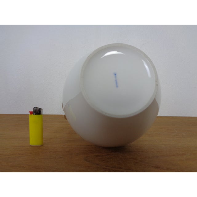 Porcelain Salier Vase by Siegmund Schütz for KPM Berlin, Germany, 1951 For Sale - Image 14 of 15