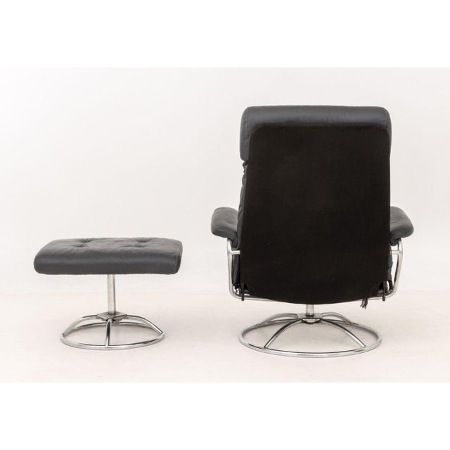 Ekornes Gray Leather Lounge Chair and Ottoman For Sale - Image 9 of 13