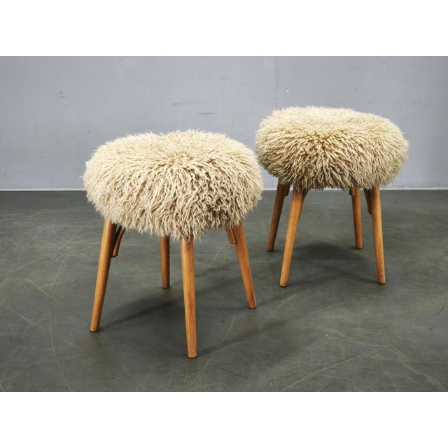 Mid-Century Sheepskin and Beechwood Stools, 1950s, Set of 2 For Sale - Image 3 of 8