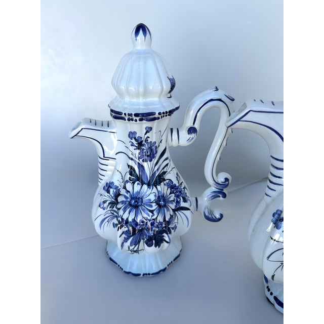 Ceramic 1980s Blue & White Coffee & Tea Pot Set For Sale - Image 7 of 12