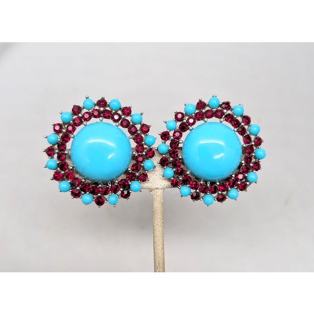 Vintage 1950s Signed Crown Trifari Big Cabochon Faux-Turquoise & Faux-Garnet Clip Earrings-2 Pieces For Sale In Philadelphia - Image 6 of 8