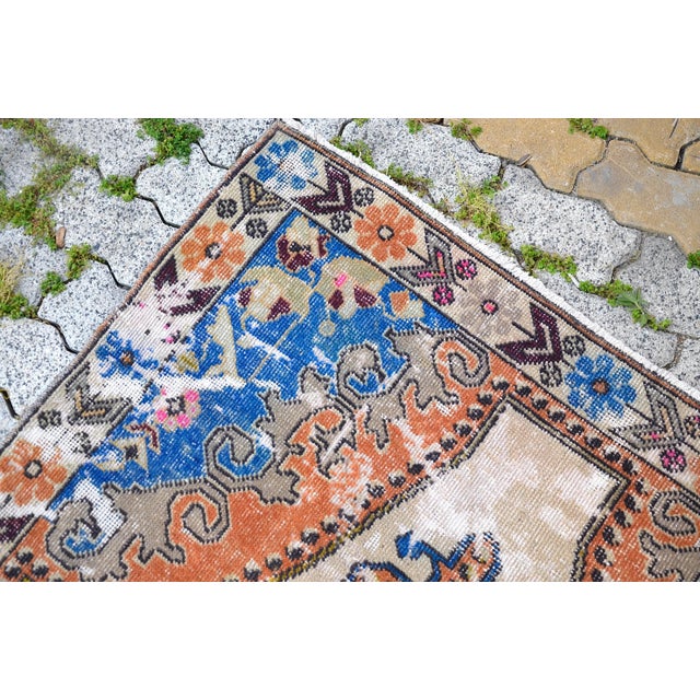 1960s Boho Decor Wool Vintage Area Rug For Sale - Image 5 of 11