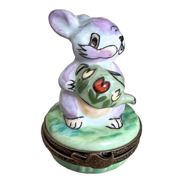 Late 20th Century Peint Main Limoges Bunny Trinket Box – Hand-Painted, Brass Clasp, Watering Can Motif For Sale