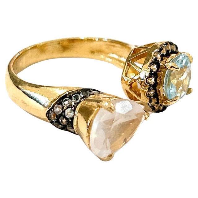 Bochic "Orient" Vintage Rose Quartz & Blue Topaz Ring Set In 18K Gold & Silver For Sale - Image 15 of 18