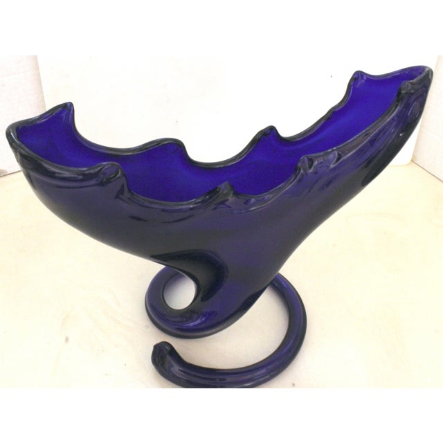 1970s Cobalt Blue Blown Glass American Cornucopia Gondola Centerpiece Vase For Sale - Image 15 of 16