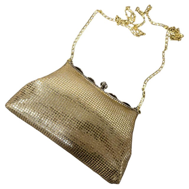 Art Deco An Amazing 1940s Gold Tone Metal and Yellow Satin Italian Evening Bag For Sale - Image 3 of 14