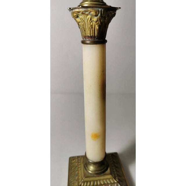 Napoleon III Style Corinthian Column-Shaped Table Lamp in Marble, France For Sale - Image 4 of 13