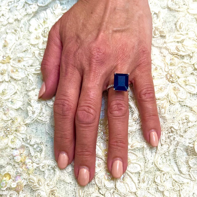Sapphire Diamond Ring 14k Y Gold 12.05 TCW Certified, Size 6.75 For Sale - Image 4 of 8