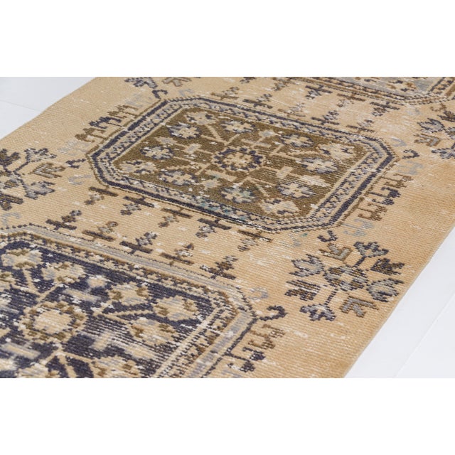 Turkish 1950s Muted Beige & Blue Hallway Rug For Sale - Image 3 of 11