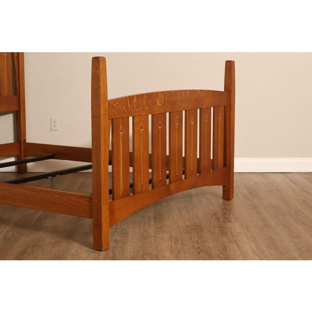 Wood Stickley Mission Collection Harvey Ellis Inlaid Oak Queen Bed For Sale - Image 7 of 18
