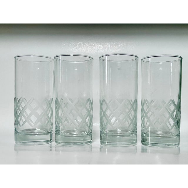 Art Deco 1940’s Frosted Latticework Tumblers - Set of Four For Sale - Image 3 of 9