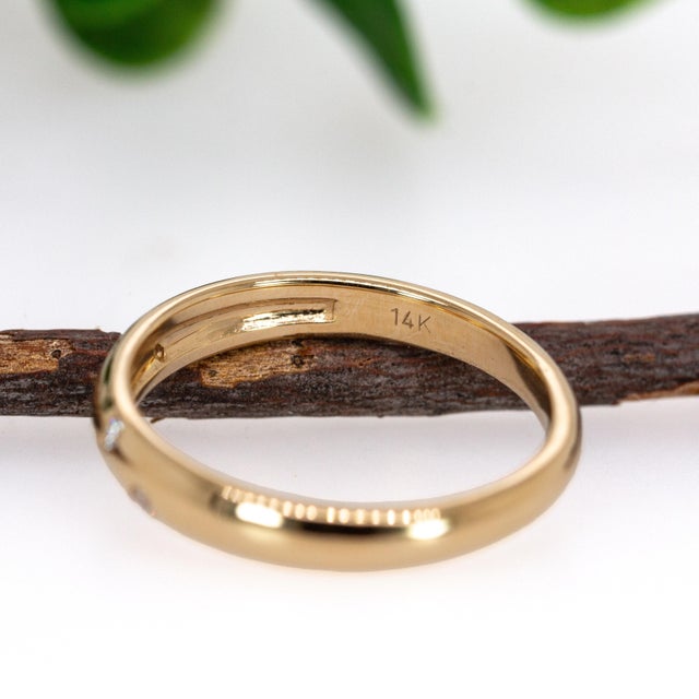 Metal 14k Solid Gold Wedding Band With Earth Mined Diamond Accents, Size 6.75 For Sale - Image 7 of 7
