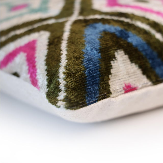 Golden Tiger Silk Velvet Lumbar Pillow – 16x24 Handmade Designer Cushion For Sale In San Francisco - Image 6 of 8