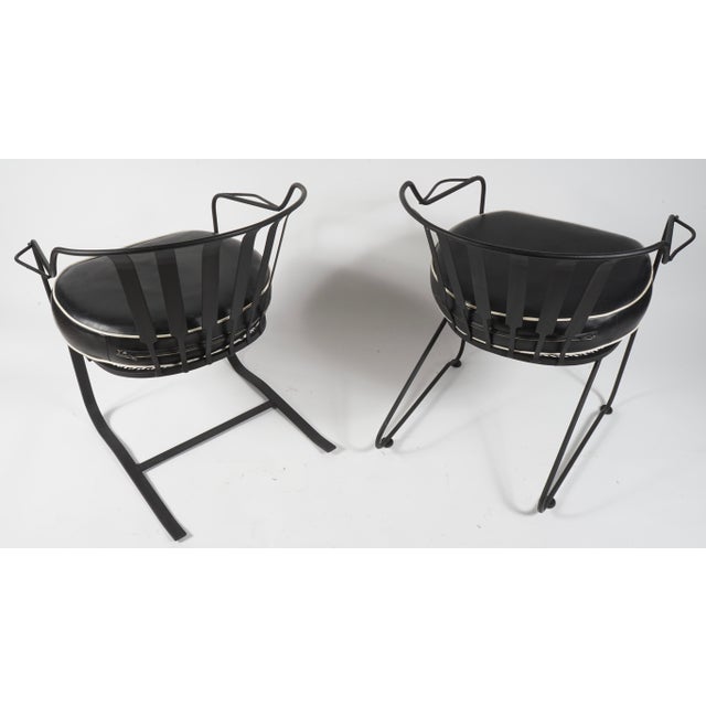 Russell Woodard Mid 20th Century Wrought Iron Arm Chairs in the Style of Russell Woodard - Set of 2 For Sale - Image 4 of 14