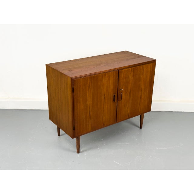 Danish Sideboard in Teak by Børge Mogensen for Søborg Møbelfabrik, 1960s For Sale - Image 12 of 18
