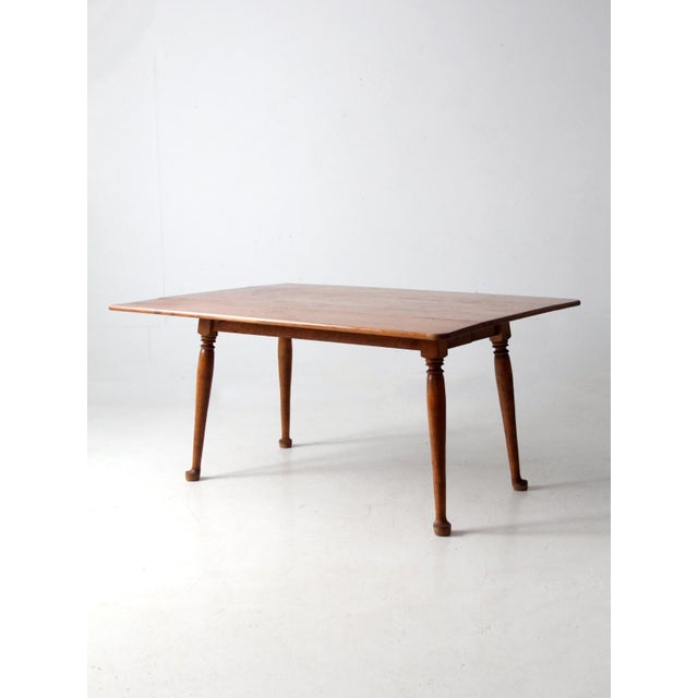 Mid-Century Colonial Revival Drop Leaf Dining Table in Sugar Maple For Sale - Image 4 of 18