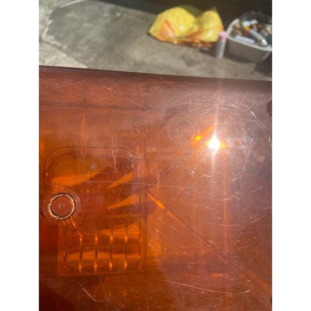 1970s Vintage Mid-Century Modern Burnt Orange Wil-Hold Acrylic 1960s Portable Sewing Box Storage, Brass Closure Sewing Kit For Sale - Image 5 of 11