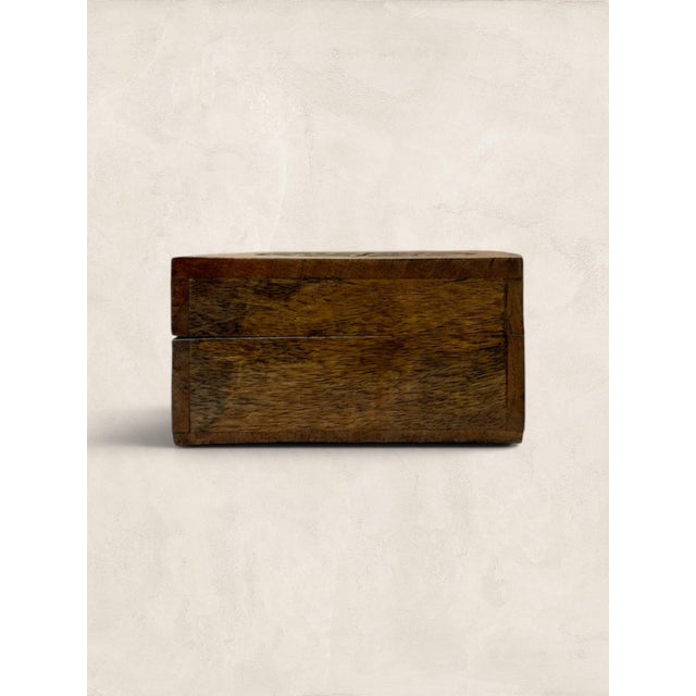 Late 20th Century Vintage English Handcrafted Wooden Jewelry Box With Celtic Knot Carving For Sale - Image 5 of 10
