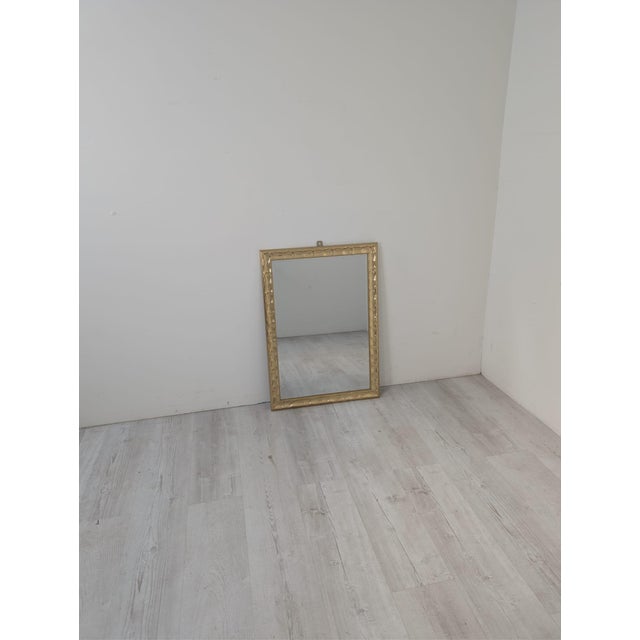 Large Mirror in a Gilded Frame – Baroque Style, Classic Vintage An elegant rectangular mirror in a decorative gilded...