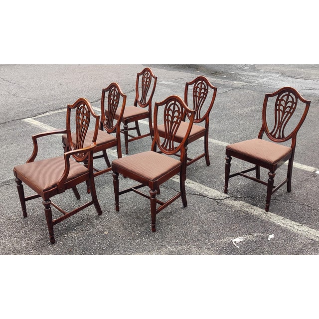 Mid 20th Century Vintage Hepplewhite Style Carved Shield Back Dining Chairs - Set of 6 For Sale - Image 4 of 12