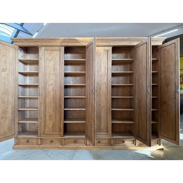 Farmhouse Wardrobe in Pine For Sale - Image 13 of 18