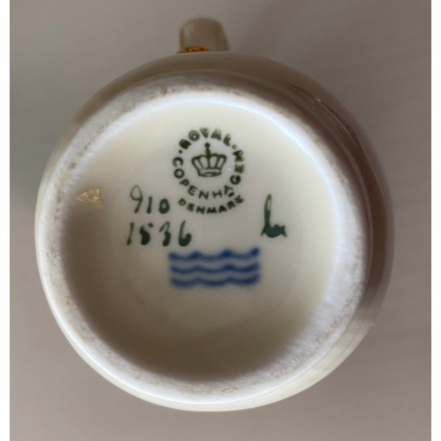 1950s Vintage Royal Copenhagen Frijsenborg Hand-Painted Porcelain Creamer and Sugar Set With Tray- 3 Pieces For Sale - Image 5 of 9