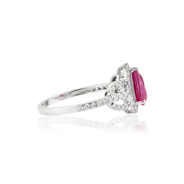 Metal Natural 1.4ct Ruby & Diamond Halo Cocktail Ring Size 6.5 in 14k White Gold For Sale - Image 7 of 16