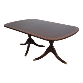 Henkel Harris Model 2207 Mahogany Dining Room Table For Sale