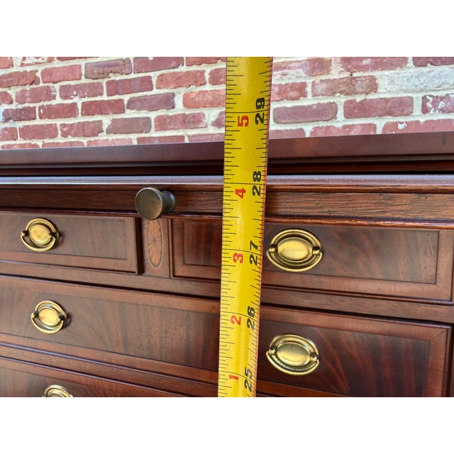 Pair of L Hekman Copley Place Georgian Chippendale Style Inlaid Mahogany Chest of Drawers / Nightstands For Sale - Image 9 of 18