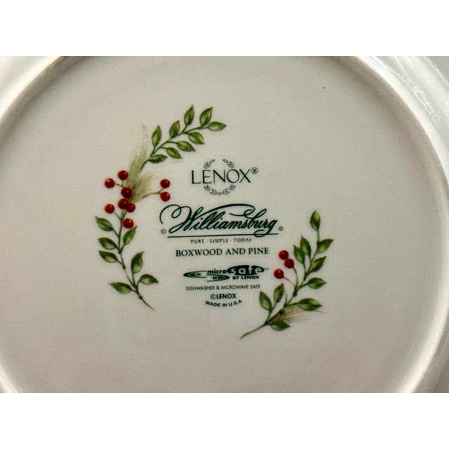 Late 20th Century Lenox Holiday Luncheon Plate Williamsburg Boxwood & Pine For Sale - Image 5 of 5