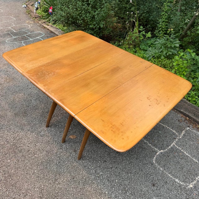 Mid Century Modern Attributed Heywood Wakefield “Wishbone” Drop-Leaf Dining Table For Sale In Cleveland - Image 6 of 8