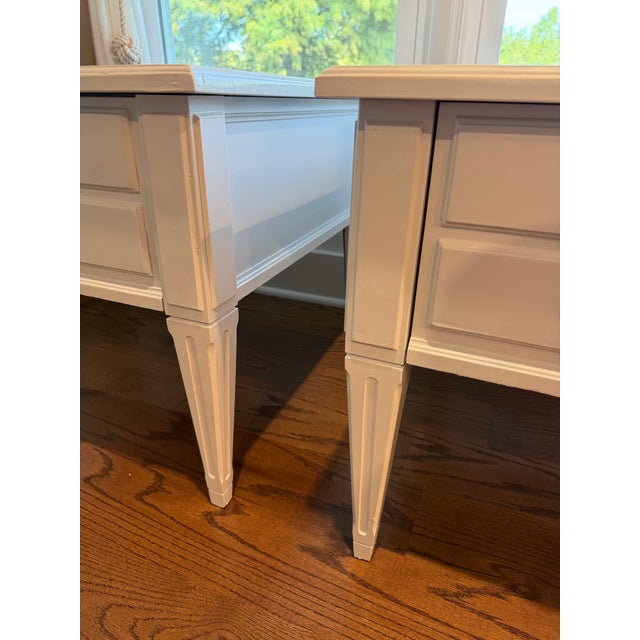 Vintage Brandt Louis XVI–Style White Painted Two-Drawer Nightstands — A Pair For Sale In Charleston - Image 6 of 9