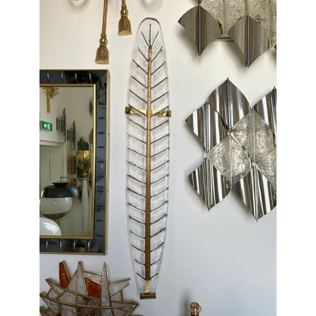 Large Contemporary Pair of Brass and Gilt Murano Glass Palm Tree Sconces, Italy For Sale - Image 10 of 12