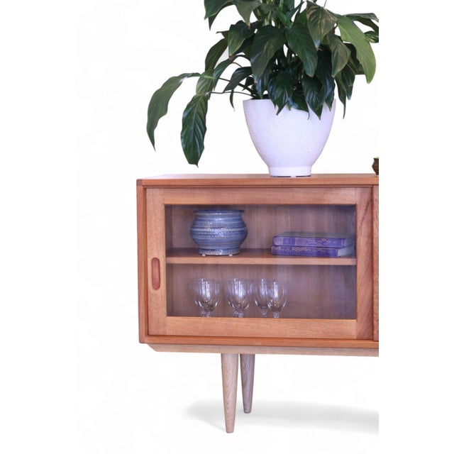 Display Cabinet in Teak from Brouer Møbelfabrik, Denmark, 1960s For Sale - Image 9 of 14