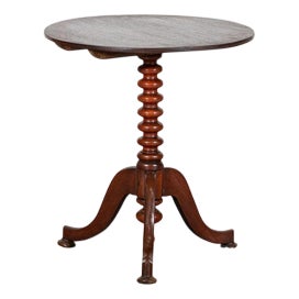 Antique English Tilt Top Bobbin Occasional Table in Mahogany, 1870 For Sale