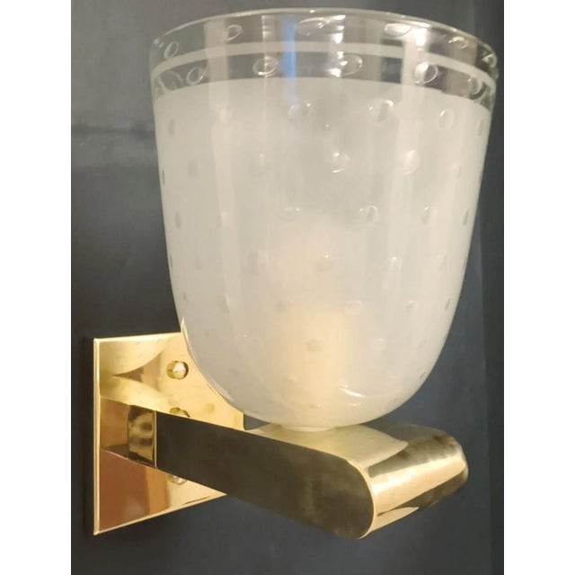Barovier e Toso 1950s Italian Mid-Century Murano Glass & Brass Sconces. Barovier E Toso - Set of Six For Sale - Image 4 of 8