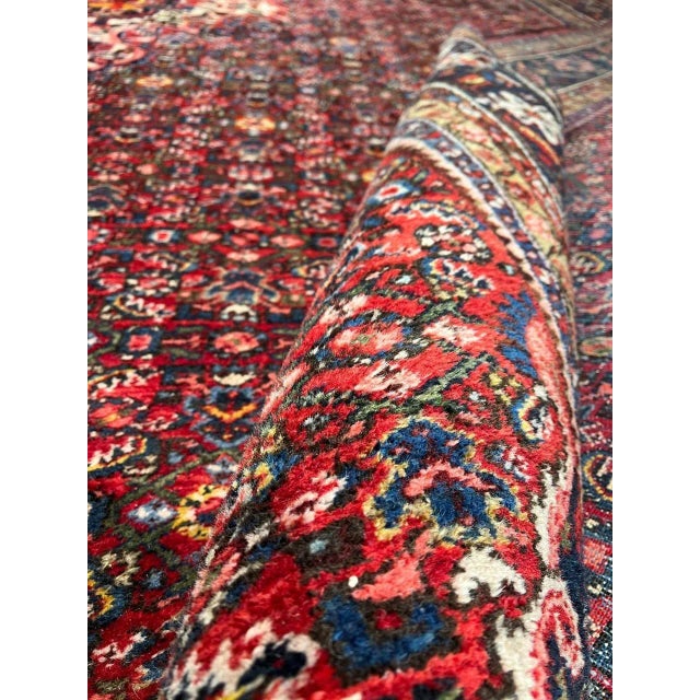 1910s Fine Hand Knotted Persian Antique Hossin Abad Rug For Sale - Image 5 of 13