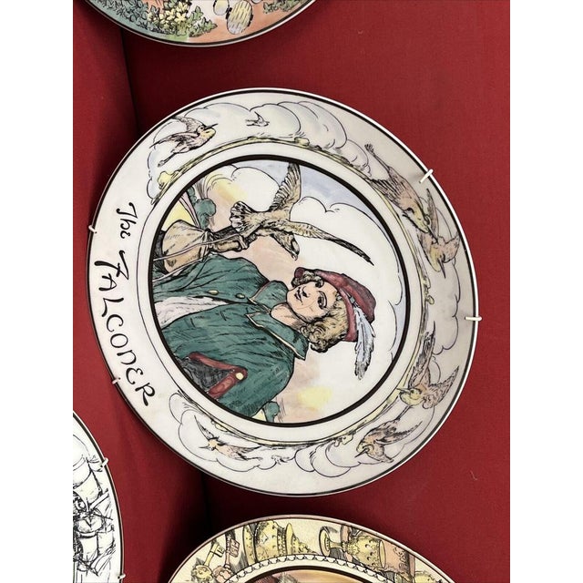 Jester, Falconer, Mayor, Squire, Huntsman, Admiral & Doctor Plates from Royal Doulton, Set of 7 For Sale - Image 3 of 17
