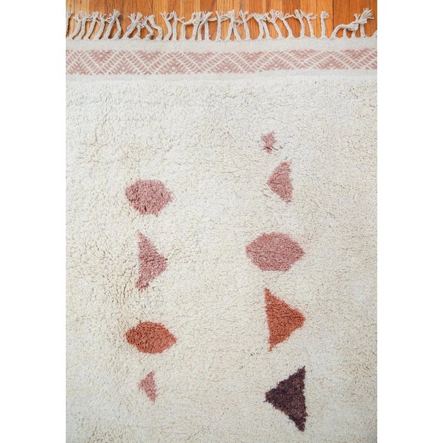 Natural White Moroccan Wool Rug With Beige, Rose, Indian Red, Eggplant & Dusty Rose - 10x14 Ft For Sale - Image 11 of 11
