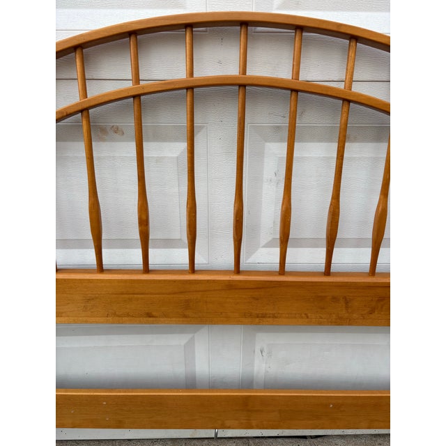 American 1990s Ethan Allen Country Crossings Queen Headboard For Sale - Image 3 of 12