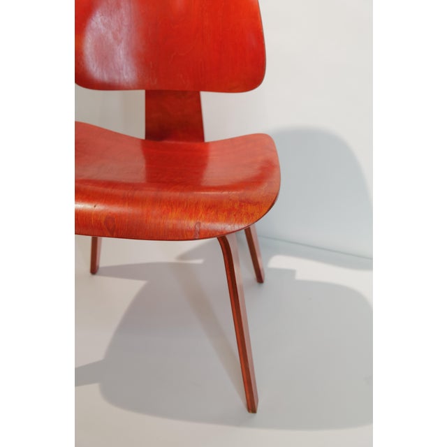Mid 20th Century Red Eames DCW For Sale - Image 4 of 15