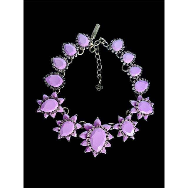 2014 Oscar De La Renta Necklace Pink Runway Bold Crystal Resin Gripoix Style Floral Flowers Spring Collar Zvollier For Sale In Los Angeles - Image 6 of 13